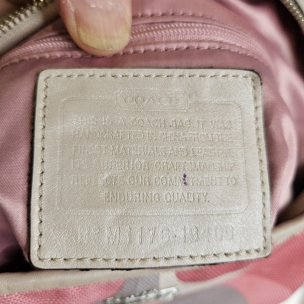 Coach Chelsea Scarf Print 19400 Pink - Picture 11 of 12
